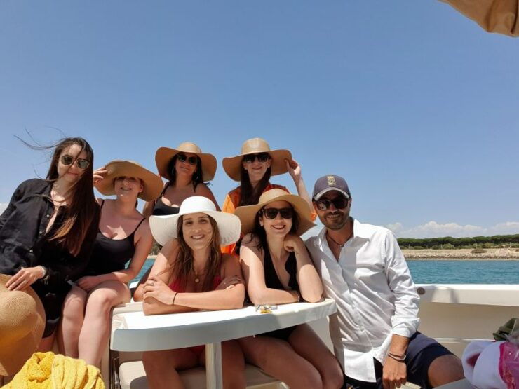 Cadiz Bay: 3 Hours Tour in a Private Boat in the Cadiz Bay - Key Activity Details