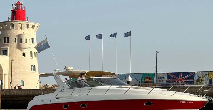 Cadiz: Exclusive Yacht Excursion to La Caleta or Pepa Bridge - Booking Information