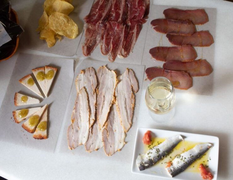 Cádiz: Local Tapas Experience - Indulge in Authentic Andalusian Flavors