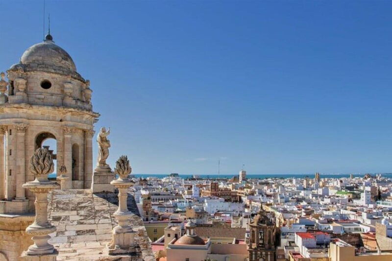 Cadiz: Must-See Highlights Walking Tour - Exploring El Pópulo, the Oldest Neighborhood