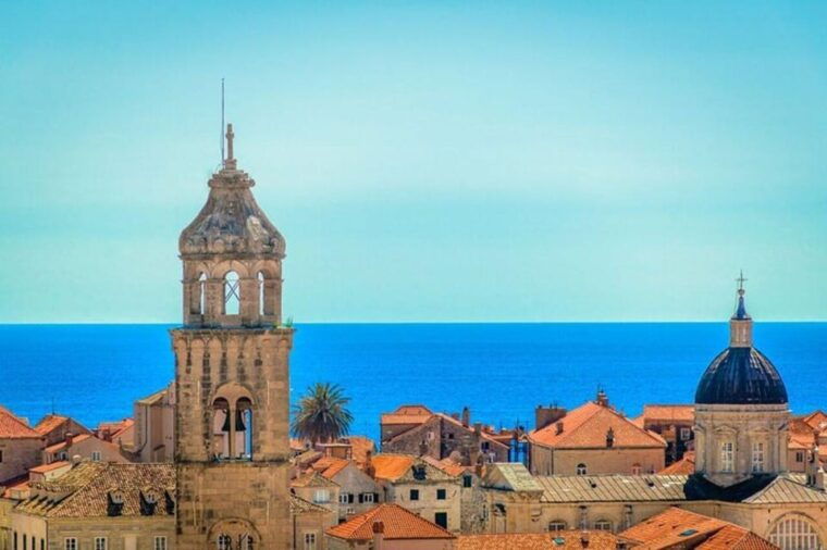 Cadiz: Must-See Highlights Walking Tour - Waterfront Promenade of Avenida Campo Del Sur