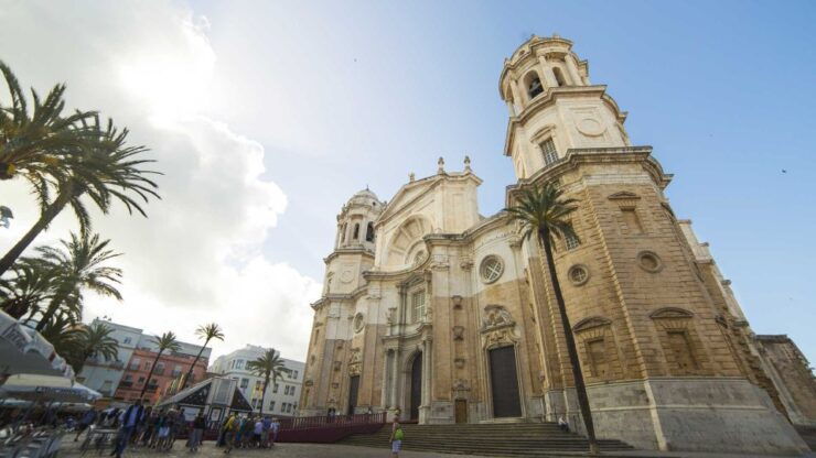 Cádiz: Private Guided Tour With Flexible Route - Tour Duration and Cancellation Policy