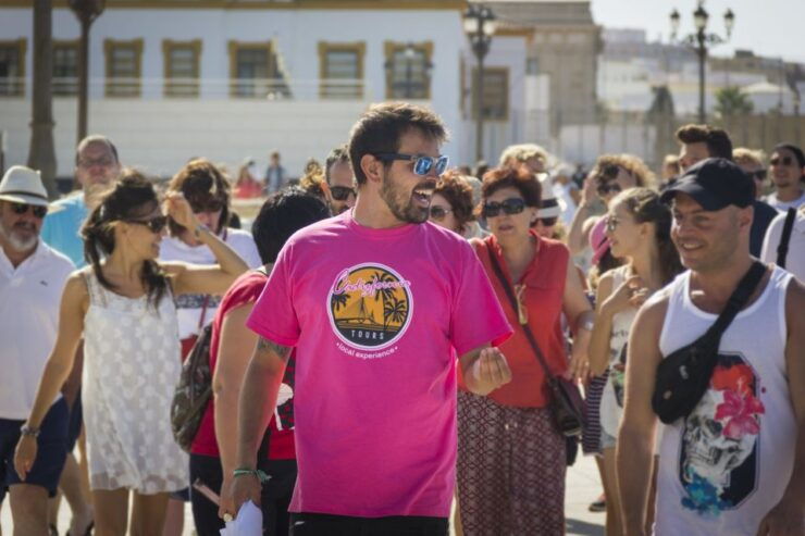Cádiz: Private Walking Tour With Local Guide - Tour Experience