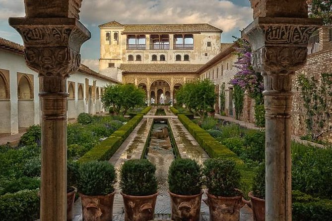 Cadiz Shore Excursion: Seville Smart Price Cruise Transportation - Pickup Details and Contact Information