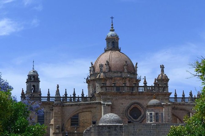 Cadiz Shore Excursion: Small Group Secrets of Jerez And Cadiz Tour - Reviews