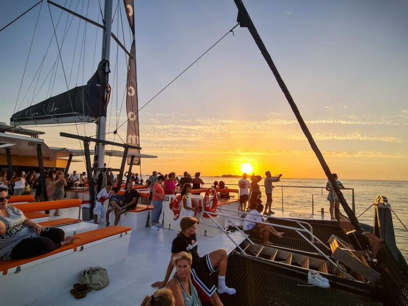 Cádiz: Sunset Catamaran Cruise With Drink - Good To Know