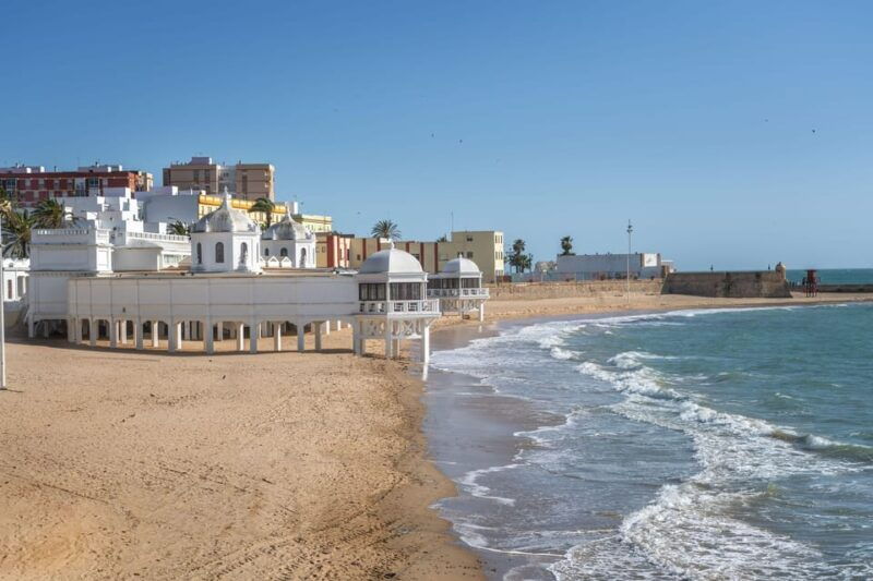 Cádiz Tuktuk Tour With Audioguide - Good To Know