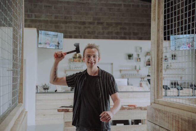 Caen: Axe Throwing - Tips for a Great Visit