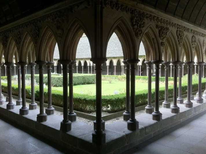 Caen: Guided Tour of Caen and Bayeux - Duration and Pricing Details