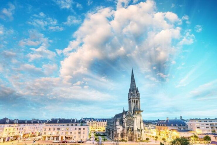 Caen: Private Custom Tour With a Local Guide - Booking and Payment Details