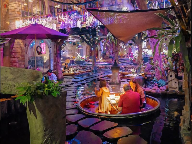 Cafe Hopping Half-Day Tour in Ho Chi Minh - A guide-led outing, with transfers to think through