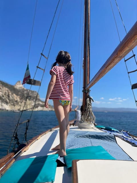 Cagliari: Classic Boat Tour Along the Gulf With Tasting. - Swimming and Activities
