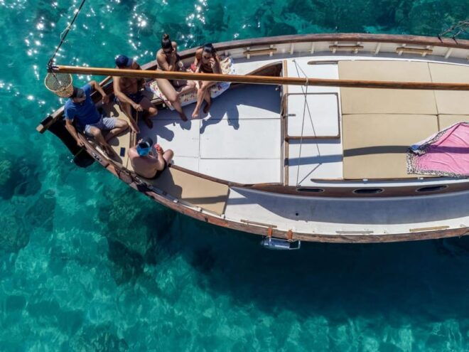 Cagliari: Classic Boat Tour Along the Gulf With Tasting. - Culinary Delights