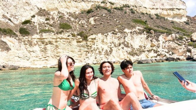 Cagliari: Dinghy Tour With Snorkeling - Food and Beverages
