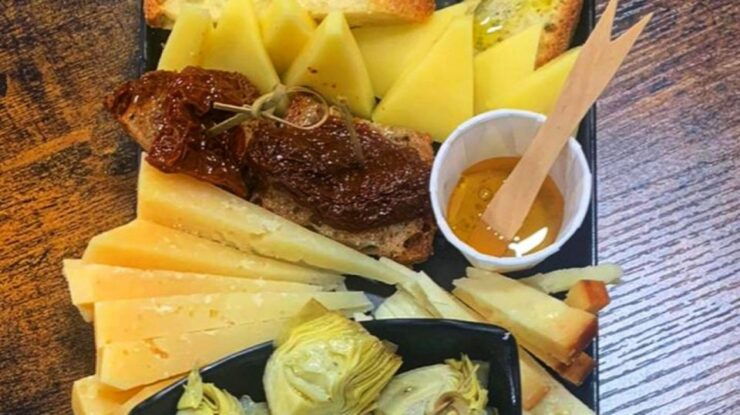 Cagliari: Private Artisan Beer and Cheese Tasting - Activity Details