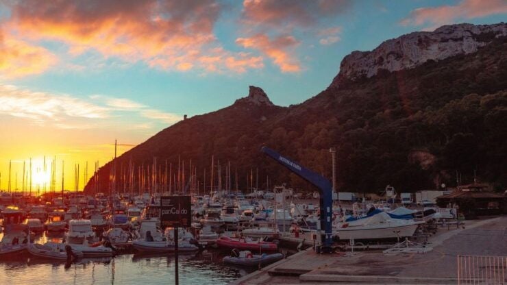 Cagliari: Private Dinghy Trip With Aperitif - Experience Highlights