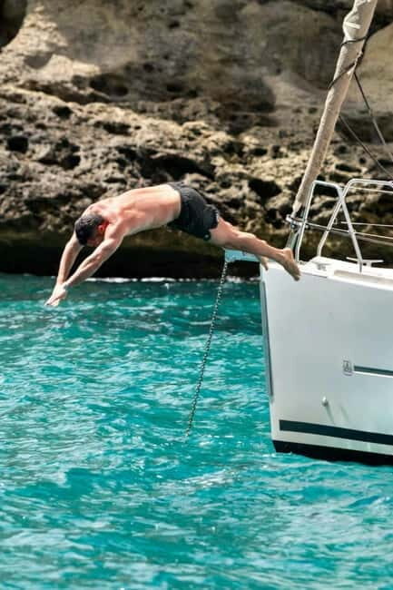 Cagliari: Sailing Tour with Snorkeling, and Prosecco Toast - FAQ