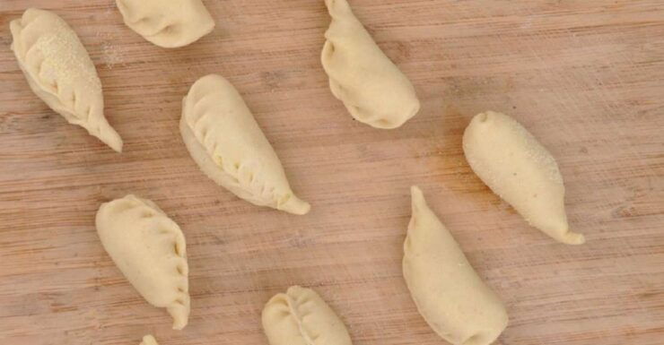 Cagliari: Sardinian Cooking Class With Meal and Drinks - Activity Details