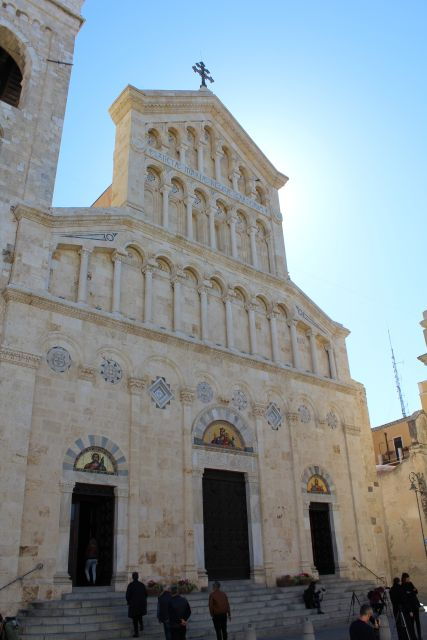 Cagliari: Shore Excursion and City Highlights Tour - Language Options and Tour Highlights