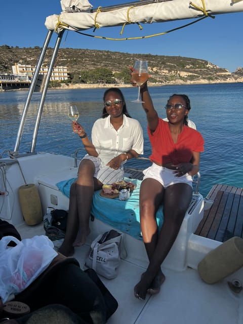 Cagliari: Sunset Aperiboat in the Angels Gulf - Delicious Inclusions of the Trip