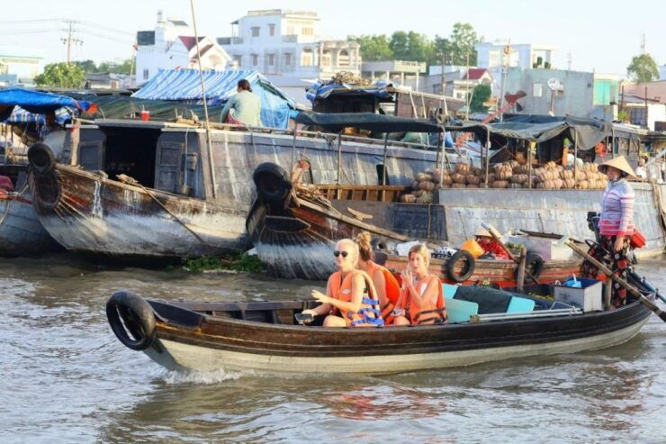 Cai Rang Famous Floating Market in Can Tho 1 Day Tour - Tour Details
