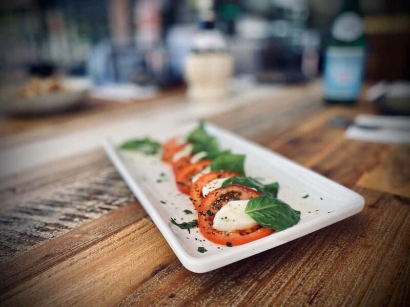 Cairns: Hot Air Balloon Flight with Meal & Drink - Who Should Consider This Tour?  