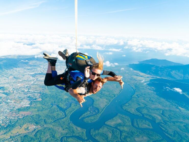 Cairns: Tandem Skydive From 15,000 Feet - Activity Details