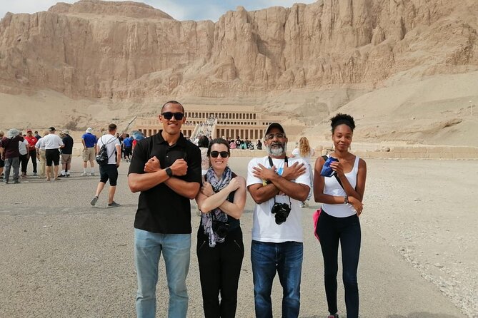 Cairo: Amazing Full Day Guided Tour to Luxor, Entrance Fees and Lunch By Plane - Itinerary Highlights