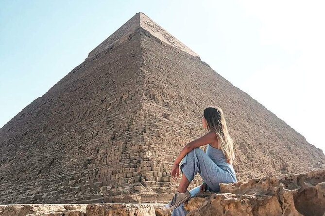 Cairo and Giza Full-Day Private Tour With Antiquities Museum - Tour Highlights