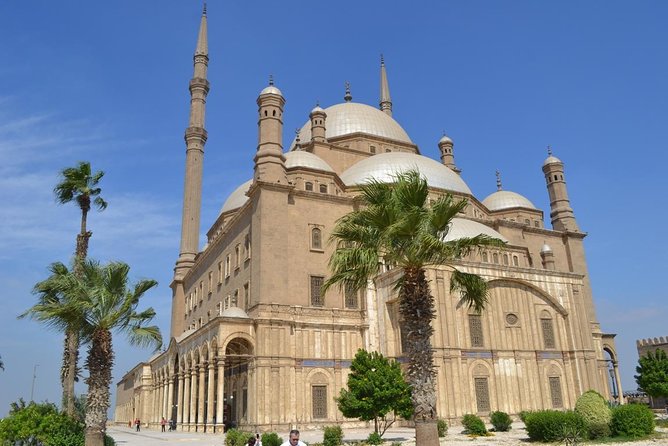 Cairo Day Tour Visit Egyptian Museum, Citadel and Khan Khalil Bazaar - Highlights of the Tour