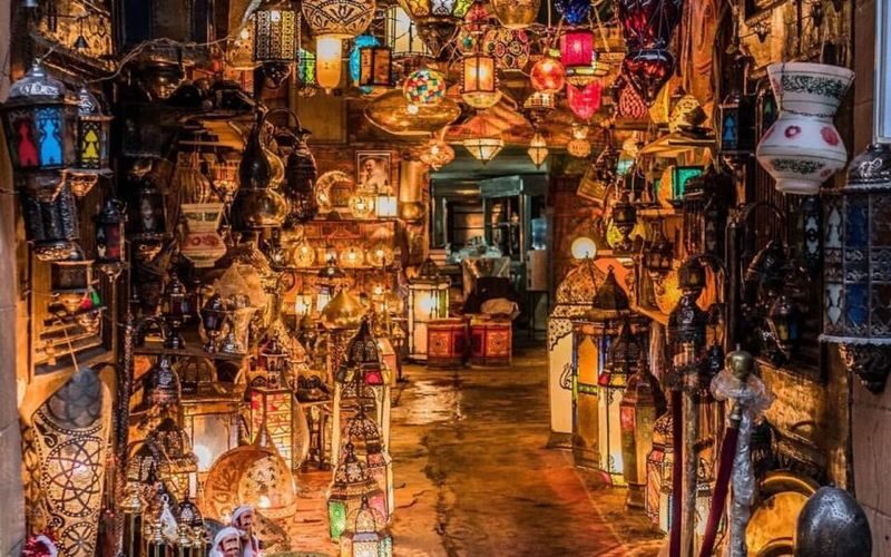 Cairo Giza Pyramids & Sphinx Half-Day Tour with Guided - Who should book this outing?