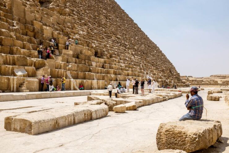 Cairo/Giza: Pyramids, Sphinx, Memphis, and Sakkara Day Tour - Tour Details and Inclusions