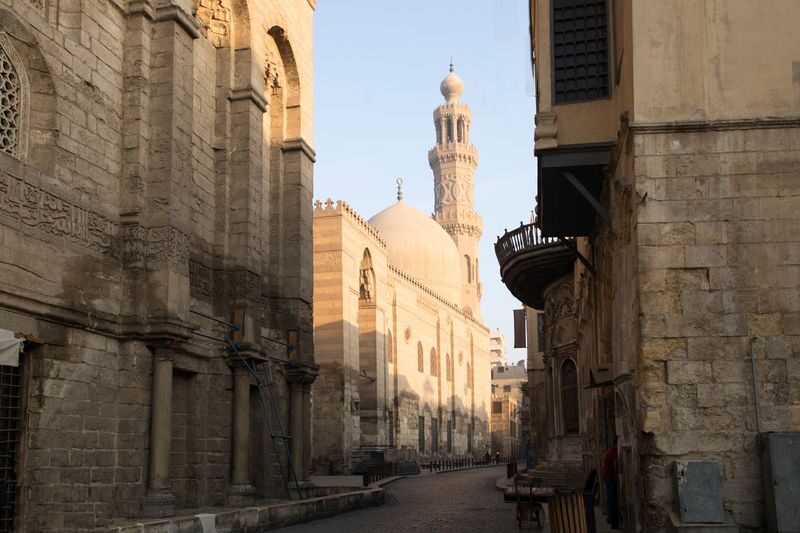 Cairo Half-Day Old Town Small Group Walking Tour - A guide can make the streets easier