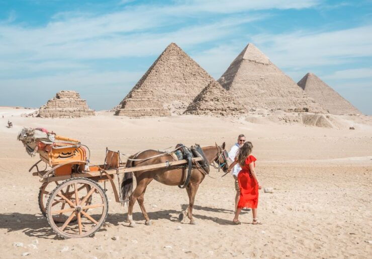 Cairo: Half Day Pyramids Tour by Camel or Horse Carriage - Experience Highlights
