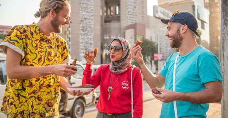Cairo: Historical Walking Tour With Local & Dinner - Experience Highlights