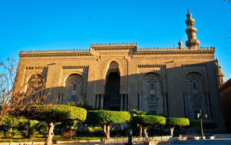 Cairo: Islamic Cairo and Mosques Private Sightseeing Tour - Tour Duration and Guide Availability
