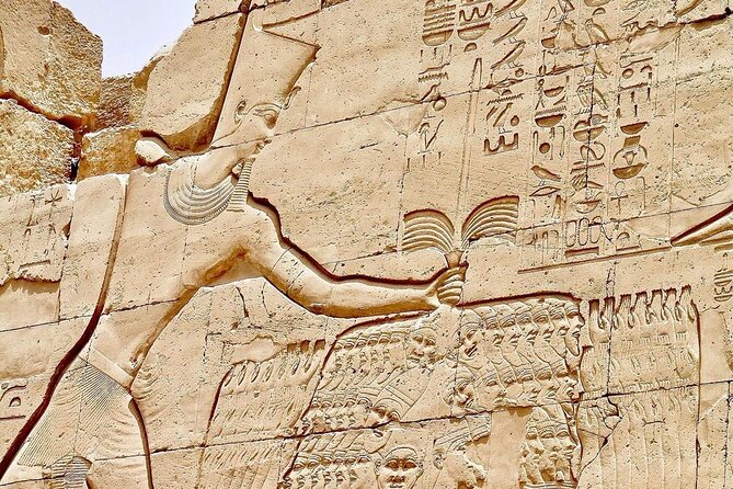 Cairo Luxor 2 Day Tour From Hurghada - Weather Considerations