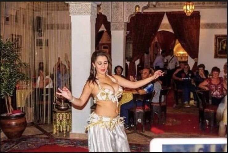 Cairo: Nile River Dinner Cruise With Belly Dance and Tanoura - Experience Highlights