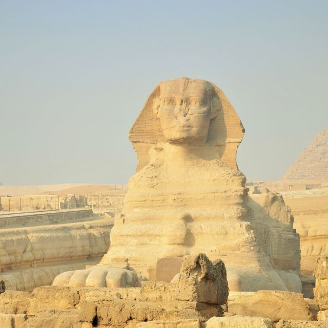 Cairo: Pyramids, Egyptian Museum and Bazar All Fees Included - Giza Pyramids and Sphinx Exploration