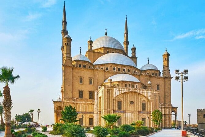 Cairo Tour to Egyptian Museum Citadel and Khan Khalili Bazaar - Egyptian Museum Visit