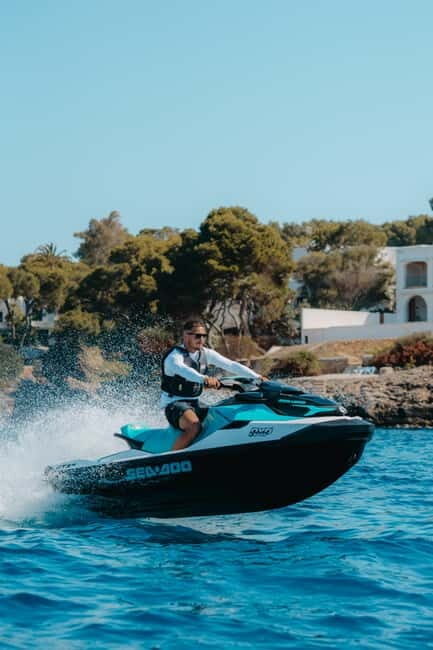 Cala d'Or | Jet Ski Tour 30 min along southeast coast. - Good To Know