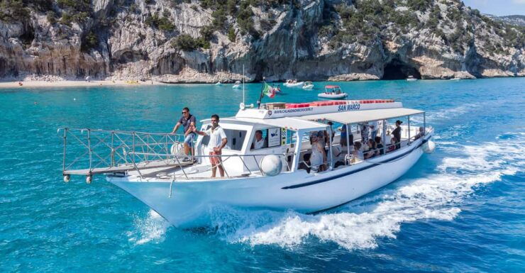 Cala Gonone: Gulf of Orosei Boat Tour With Aperitif - Itinerary Highlights