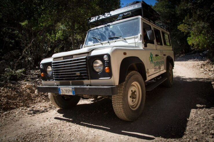 Cala Mariolu: Jeep and Boat Transfers for Self Guided Hike - Tour Details