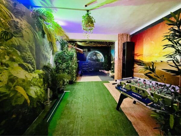 Cala Millor: Indoor Game Funchallenge,Duels,Creative Tasks - Meeting Point and Prohibited Items