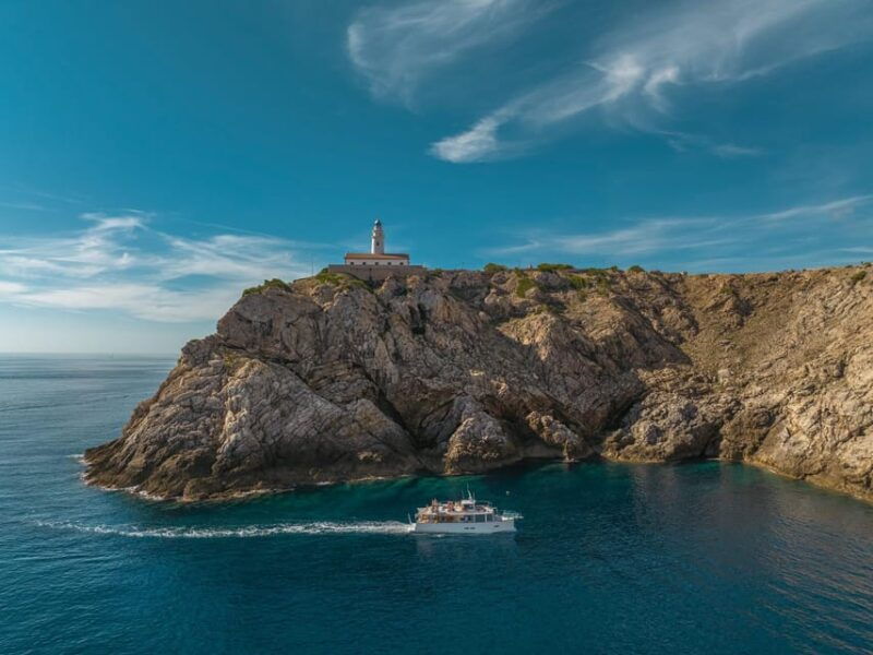Cala Ratjada: Afternoon Boat Trips With Drinks and Snacks - Starting Location and Embarkation