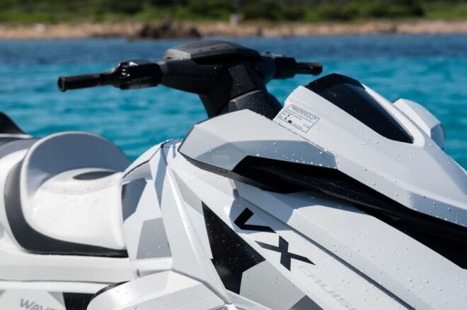 Cala Salada: 30-Minute Jet Ski Experience - Food and Drinks
