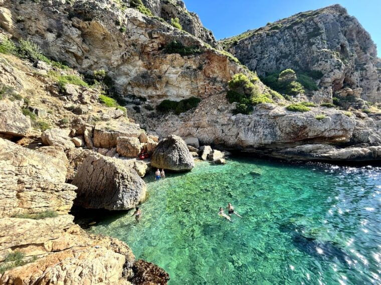 Cala Tango: Marine Reserve Cave & Snorkel Paddle Board Tour - Included Amenities