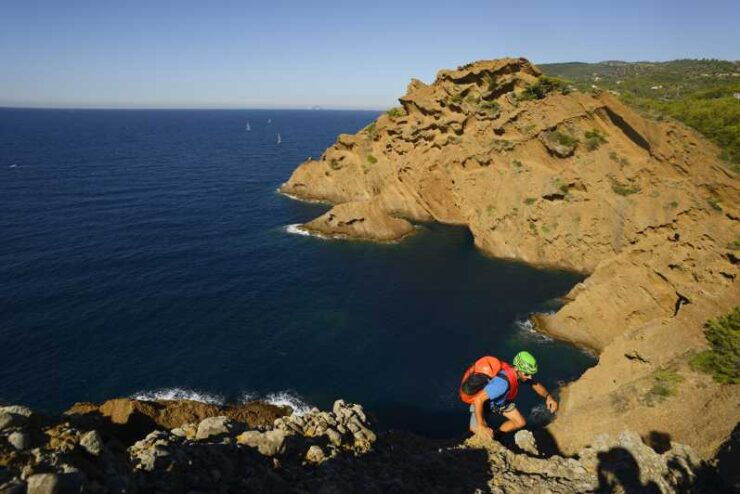 Calanques Cassis: Climbing Day Tour - Key Points