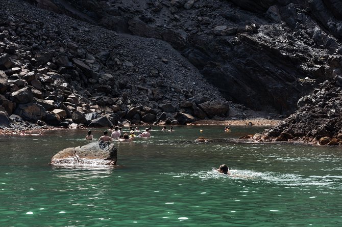 Caldera Half Day Tour (Volcano, Hot Springs, Thirassia) - Pickup and Transportation Options