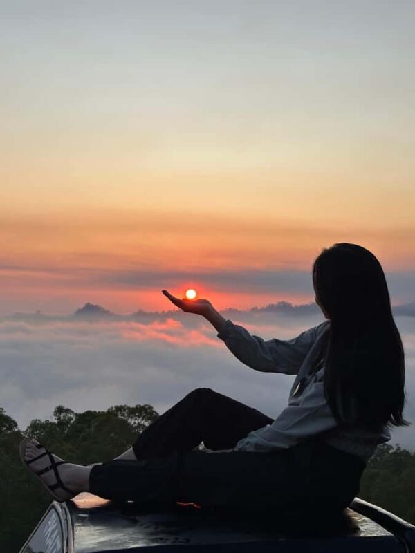 Caldera jeep sunrise with ploating temple - The Journey Begins: Pickup and Early Hours